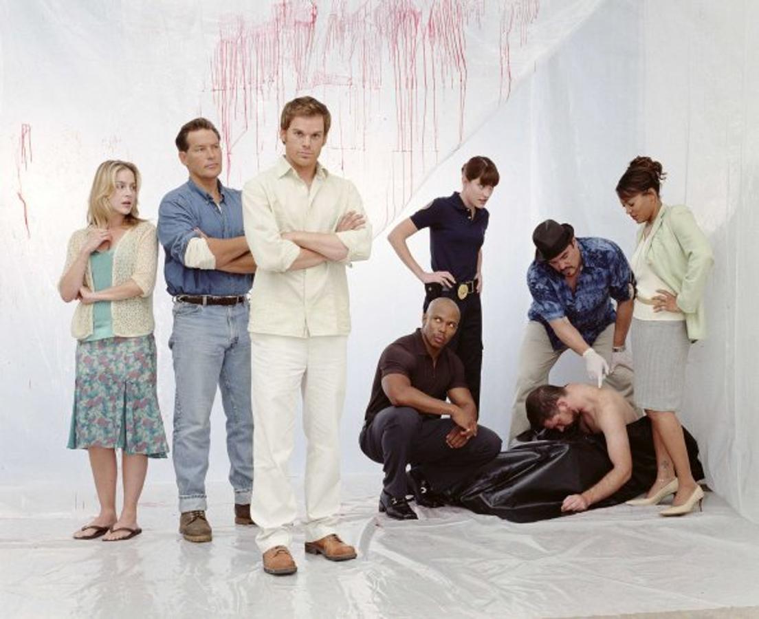 ¿Podrá el anunciado revival de Dexter deshacer el entuerto de una serie tan buena y tan mal cerrada? El retorno de Clyde Phillips, showrunner de las cuatro primeras temporadas, nos da esperanzas.