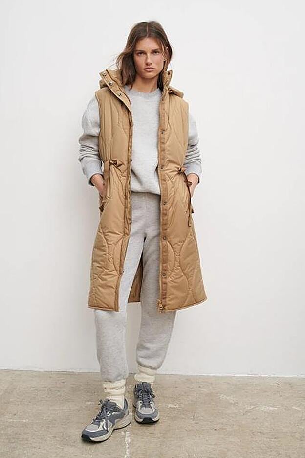 CHALECO ACOLCHADO WATER REPELLENT (49,95 euros).