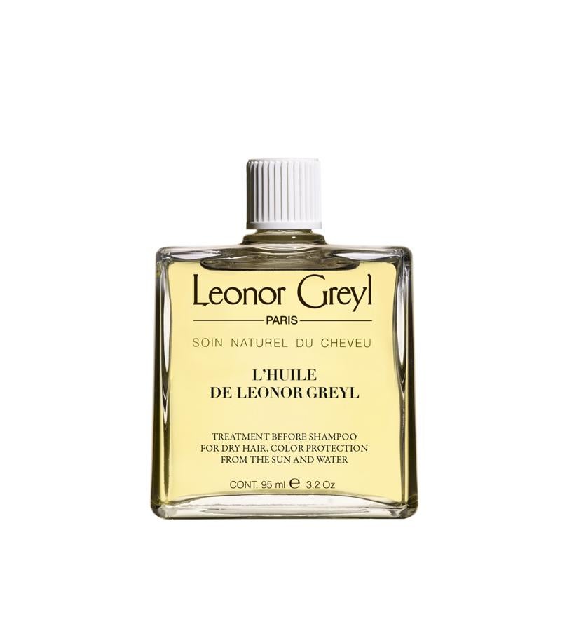 Desenreda, suaviza, protege, nutre y embellece el cabello. Contiene aceite de copra purificado bio extraído del coco y aceite de mongongo, rico en vitamina E y de acción antioxidante. Extiéndelo sobre medios y puntas y deéjalo actuar 10 minutos antes del champú. L ́Huile de Leonor Greyl( 35,20 €).