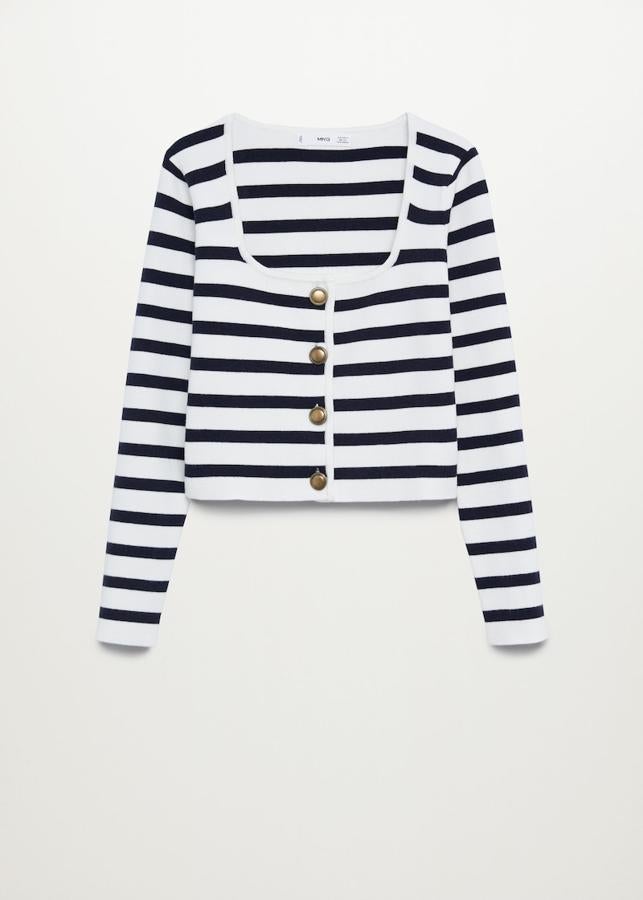 Chaqueta con rayas azul marino y blanco con botones dorados de Mango (29,99 euros)