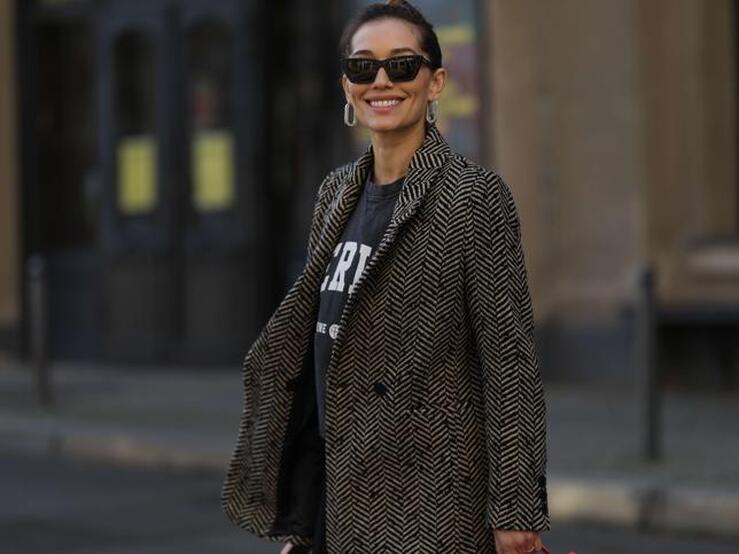 Fotos: 7 formas muy elegantes y favorecedoras de llevar blazer con vaqueros