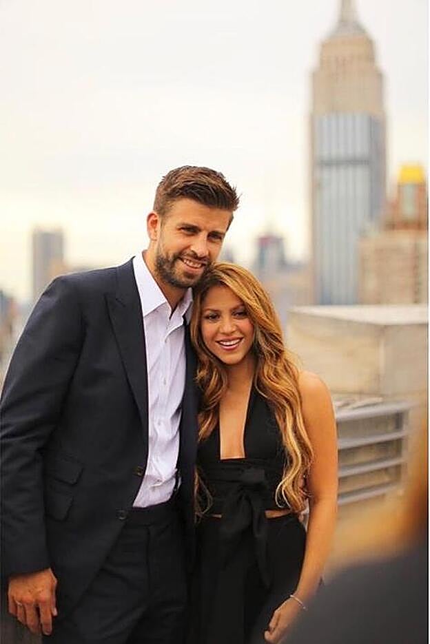 Solapar la relación de Antonio de la Rúa con el inicio de su idilio con Gerard Piqué le costó caro a Shakira.