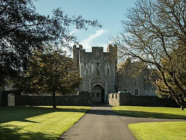 La entrada del castillo de St.Donat's donde estudiará la princesa Leonor.