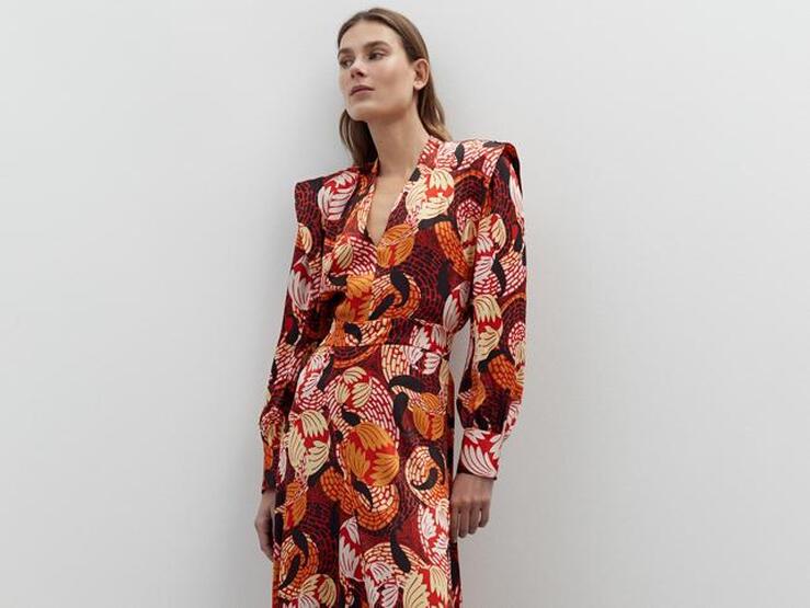 Fotos: La nueva colección de Sfera tiene la ropa más bonita para esta primavera: los vestidos, abrigos de entretiempo y faldas midi que necesitas comprar antes de que se agoten