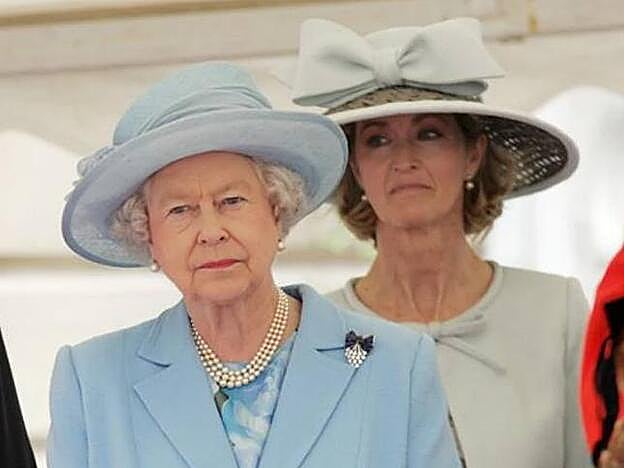 Lady Penny cuenta con el beneplácito de la reina Isabel II, han coincidido en multitud de eventos, sobre todo deportivos, y allí se las ha visto relajadas compartiendo risas y quien sabe si también algunas confidencias.