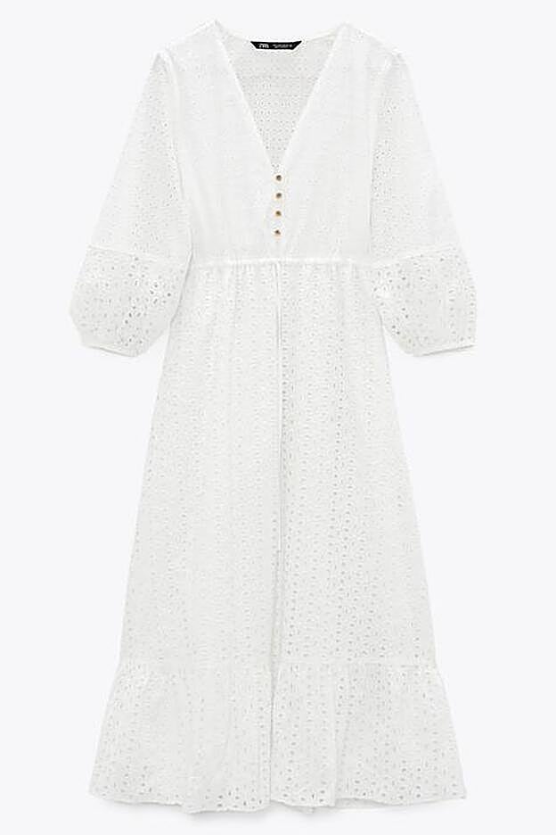 Convertido ya en uno de los vestidos más deseados, este diseño de Zara es perfecto para los soleados días de la primavera que ya están a la vuelta de la esquina.