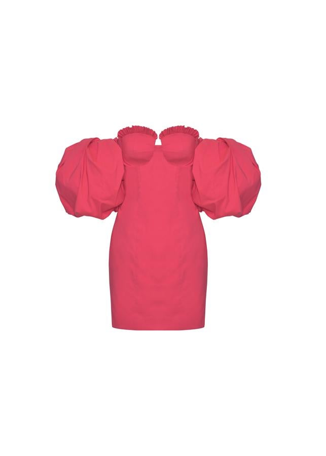 Corto, con mangas abullonadas y escote en forma de corazón, de Jijil (168 euros).