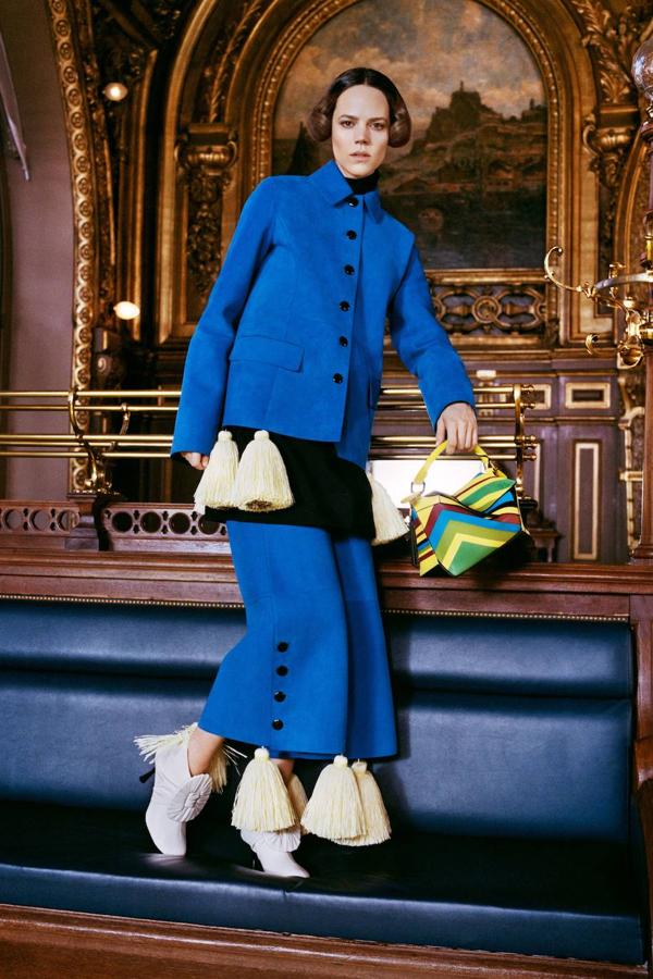 Desfile de Loewe OI 21-22.