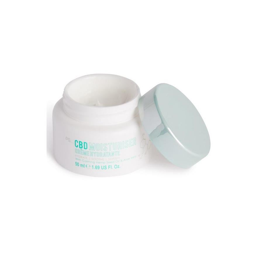 El CBD puede ser un gran aliado para las personas con piel sensible. Regula la producción de sebo, reduce las rojeces, calma e hidrata y aporta un brillo natural a la piel. Precio actual: 4 euros.