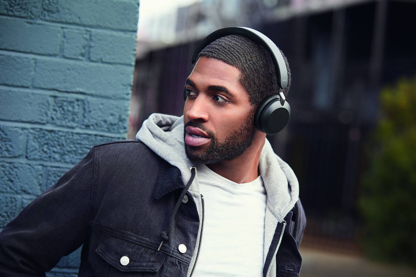 Unos auriculares inalámbricos y 'noise cancelling' como estos Jabra Élite 45H (cpv).