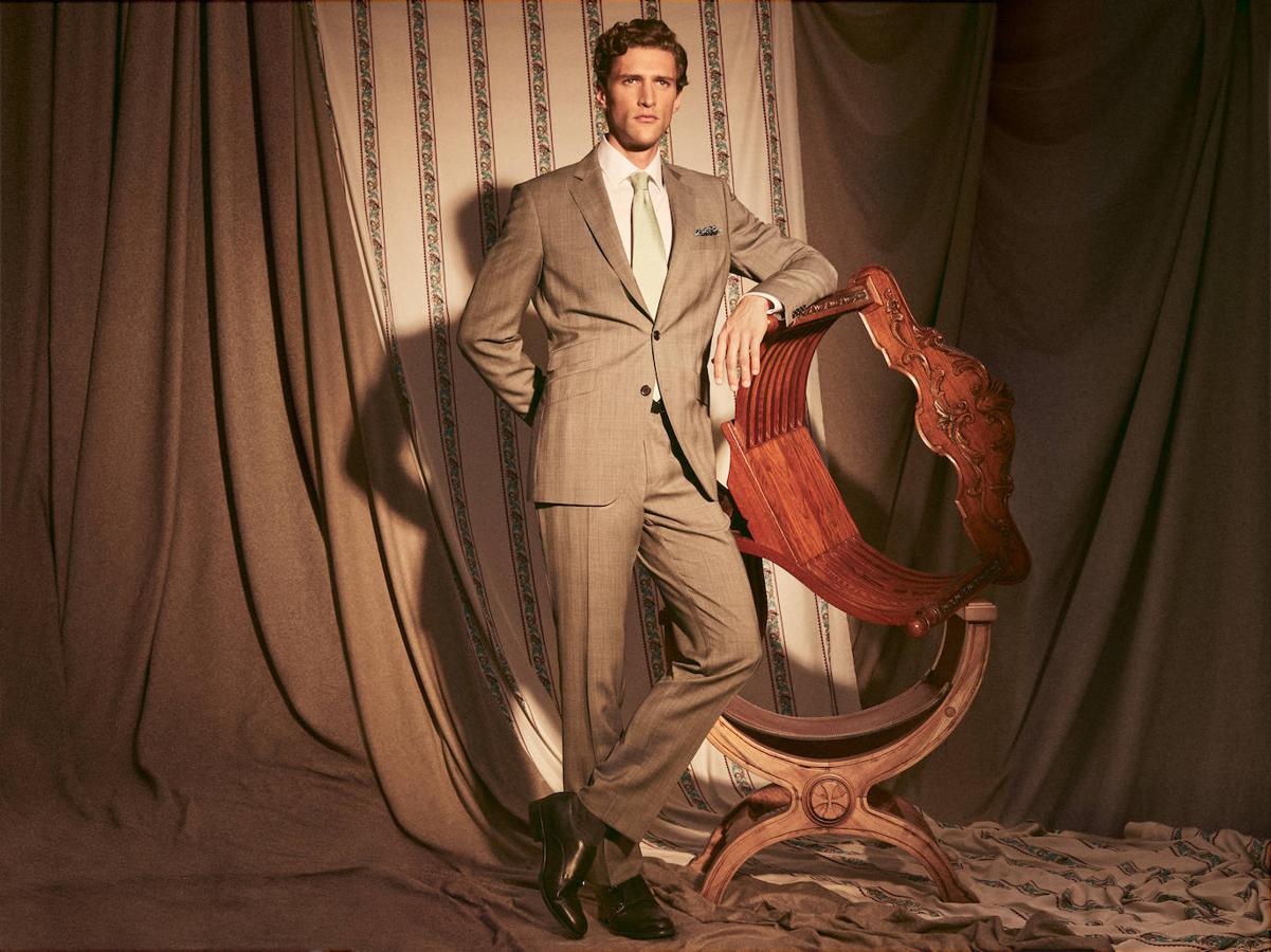 Una corbata, un pañuelo, un fulard, unos gemelos... Los complementos de Mirto siempre son un acierto (de varios precios).