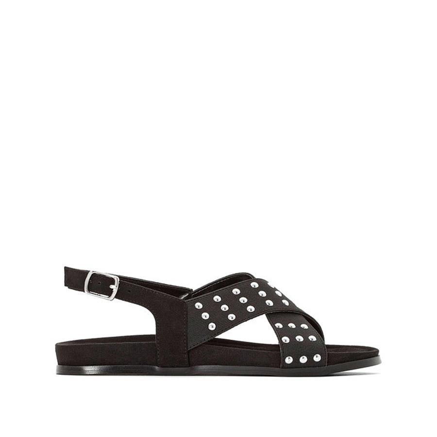 Sandalias planas con tachuelas de La Redoutte Collections. Precio: 21,19€ (antes 39,99€).