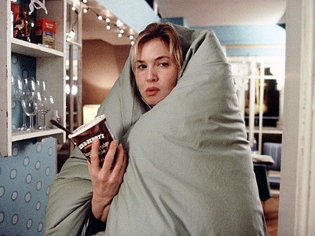El refugio de la solterona Bridget Jones: el bote de helado de un kilo.