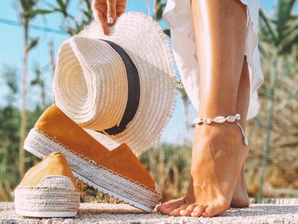 Pincha en la imagen para descubrir las bailarinas de nueva colección de Sfera que cuestan menos de 20 euros