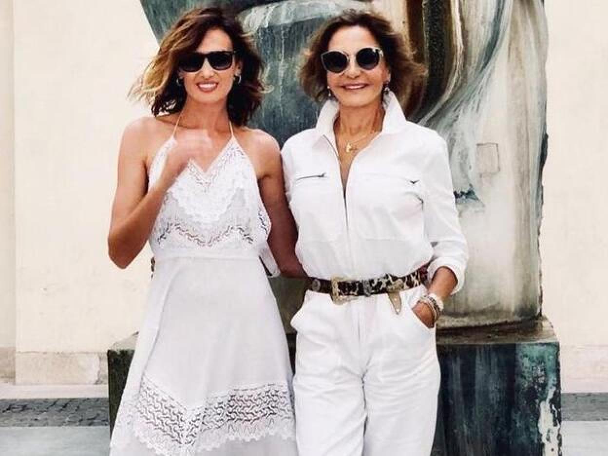 Haz click en la imagen y descubre 10 looks de Naty Abascal, Carmen Loman e Isabel Preysler que rejuvenecen y sientan bien a cualquier edad