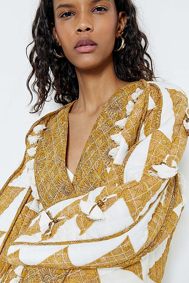 Estas chaquetas acolchadas de Sfera perfectas para el entretiempo son la opción más original de la primavera porque adelgazan