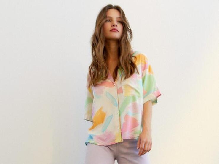 Fotos: Nueve camisas de manga corta perfectas para combinar con pantalones y convertirlas en tu comodín de primavera