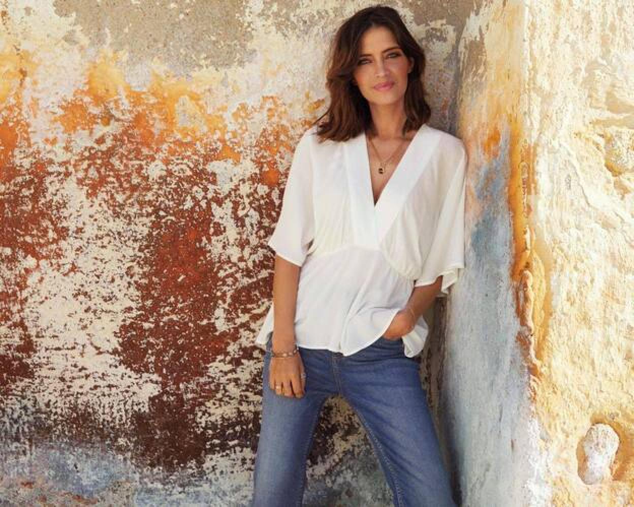 Pincha en la imagen para descubrir siete tops lenceros perfectos para lucir tipazo y que puedes combinar con todos tus vaqueros