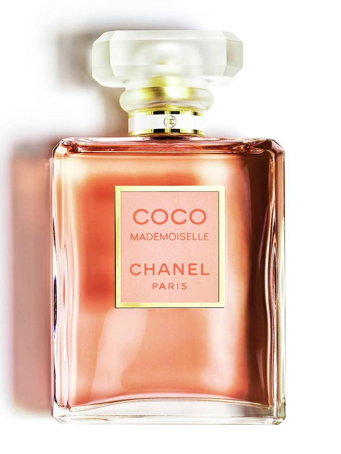Chanel. Notas cítricas y florales, en Coco Mademoiselle y su Collection Été (80€ / 50 ml).