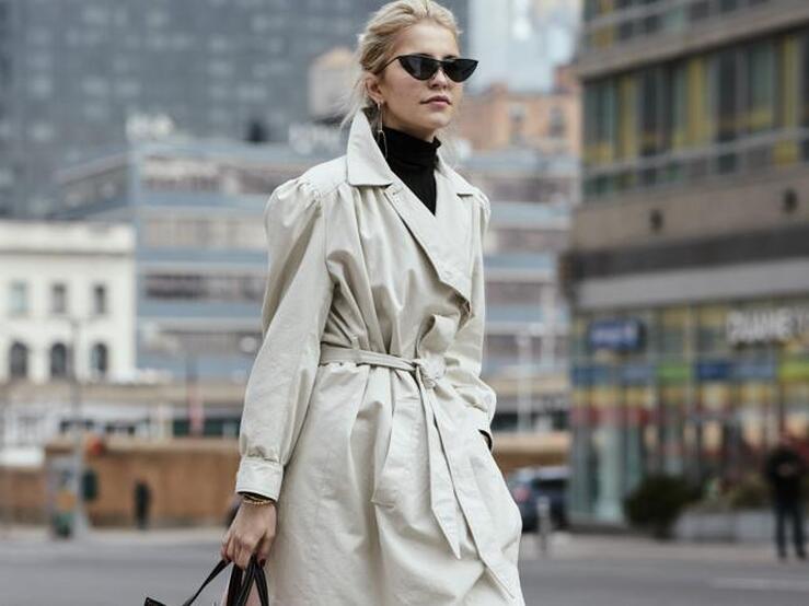 Todos los chubasqueros de Zara que salvarán cualquier look de primavera en los peores días de lluvia