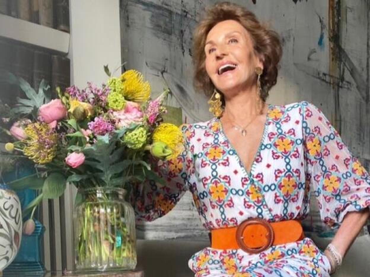 Pincha en la imagen para ver los zapatos joya planos y de tacón cómodo tan bonitos que te los pondrás con pantalones flare, vestidos o faldas de primavera sin parar.