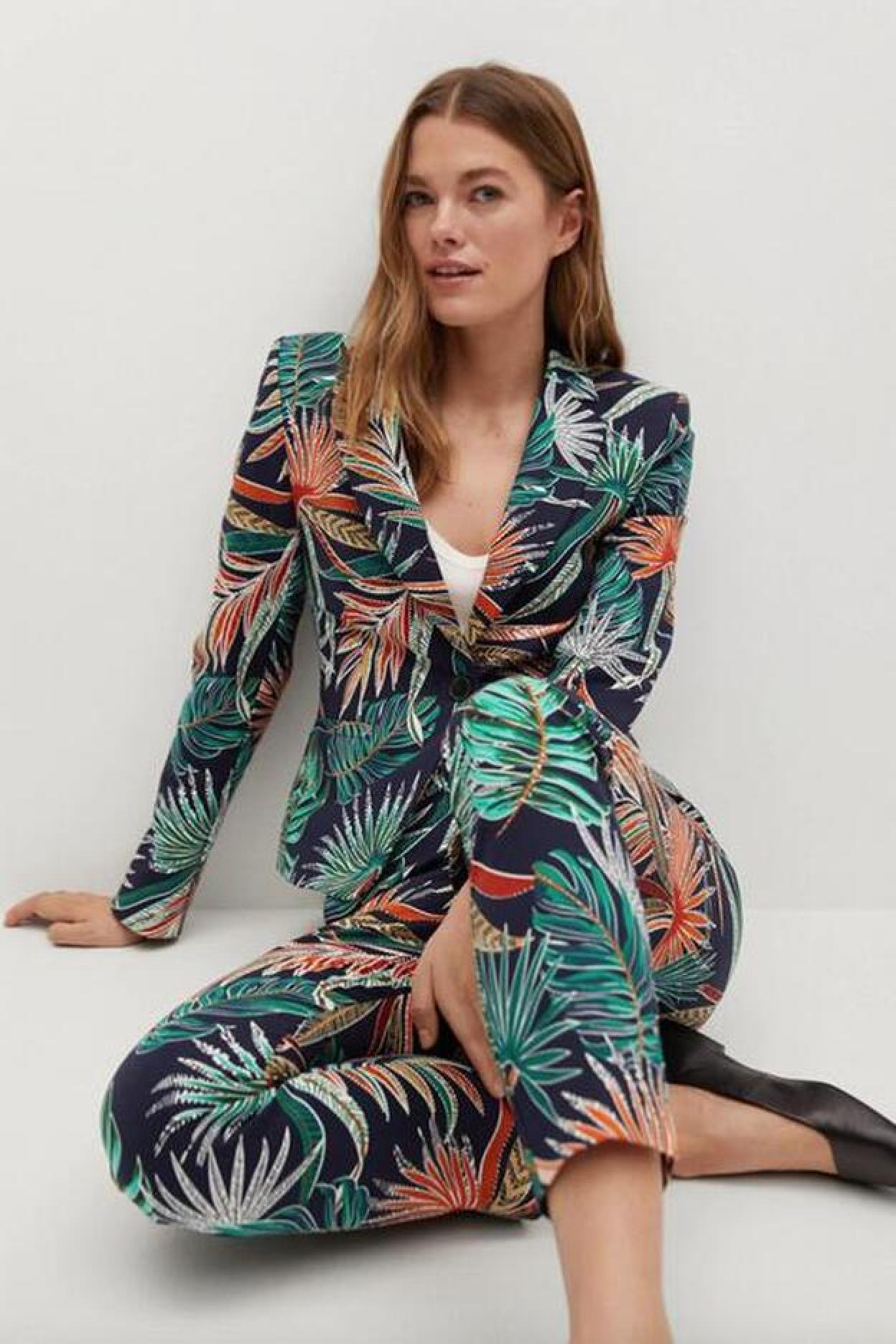 Pincha en la imagen para descubrir las blazers que mejor sientan y que podrás combinar con todos tus looks esta primavera.