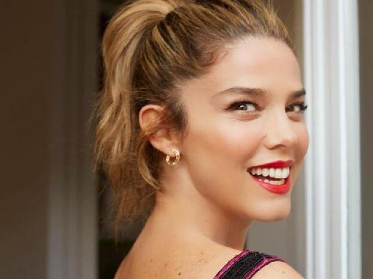 Pincha enj la imagen para ver ropa que quita años: 11 looks que rejuvenecen y sientan bien a cualquier edad.