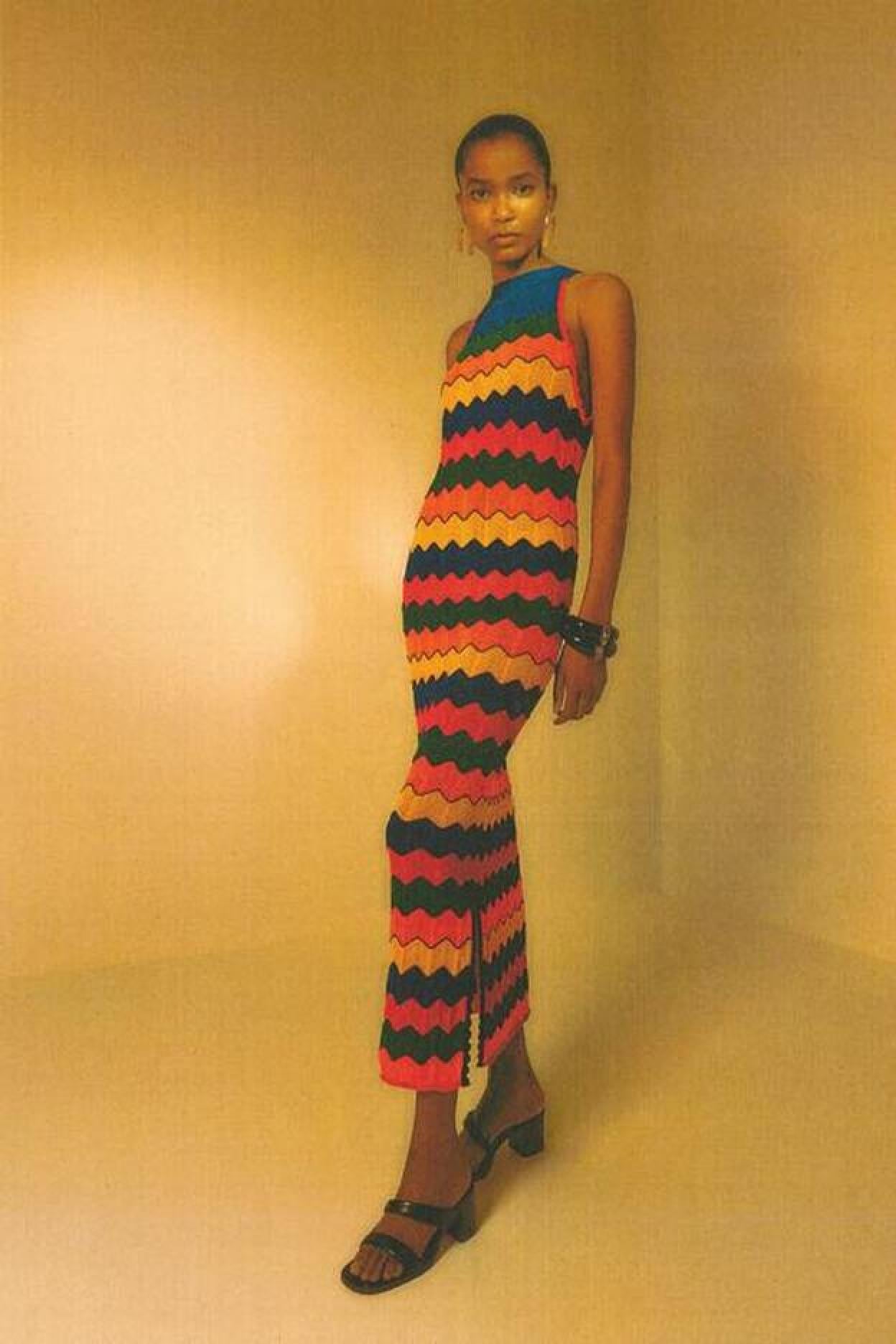 Pincha en la imagen para descubrir otras prendas crochet preciosas que son pura tendencia y que nos recuerdan a la ropa de ganchillo que ya nos hacían nuestras madres.