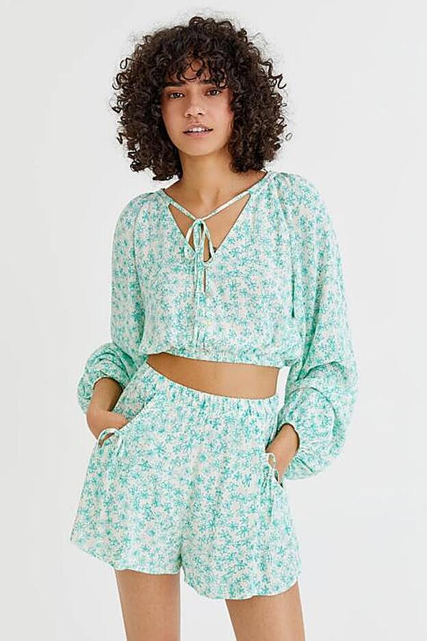 Los conjuntos de prendas combinadas se han convertido en la tendencia estrella de la temporada, y este promete ser uno de los más deseados.