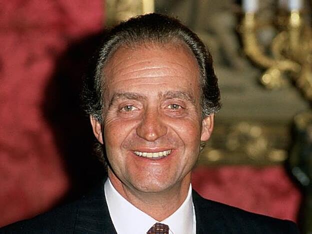 Alejados de la vida pública y con una vida muy trágica: los primos más desconocidos del rey Juan Carlos I