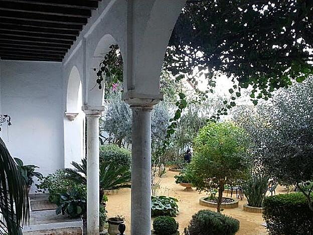 Imagen del patio del palacio del Guzmán, sede la fundación Medina Sidonia.