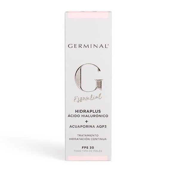 Crema hidratante Germinal Essential Hidraplus con FPS 30. Un tratamiento con una alta concentración de ácido hialurónico que proporciona una máxima hidratación desde el interior. Su uso diario protege eficazmente de los efectos nocivos del sol, previniendo arrugas y manchas. También reduce el tamaño de los poros y proporciona una barrera natural frente a la polución.