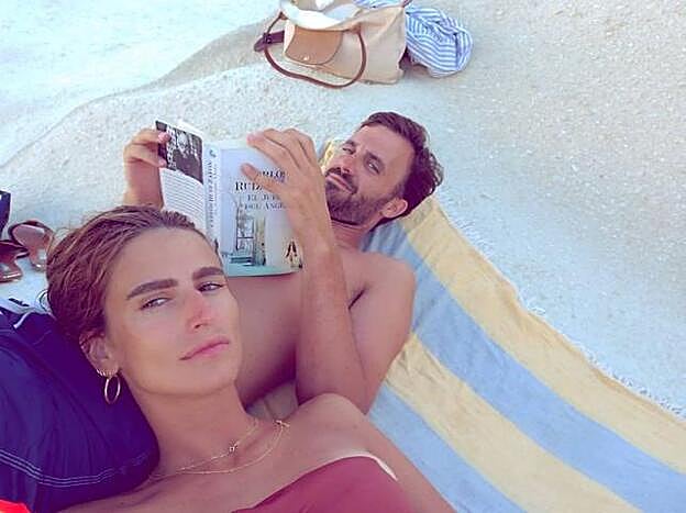 Alejandra Domínguez y Enríquez Solís comenzaron su relación en 2018.