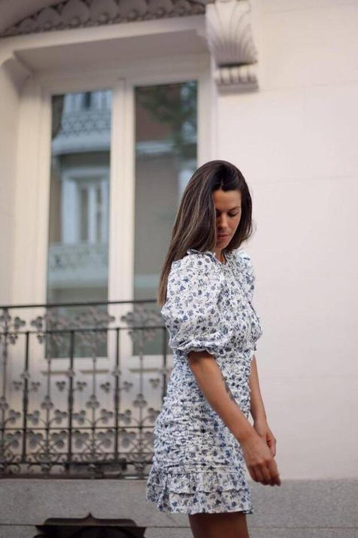 Pincha en la foto para ver las marcas de vestidos made in Spain que llevan las chicas que más saben de moda (y arrasan en Instagram)