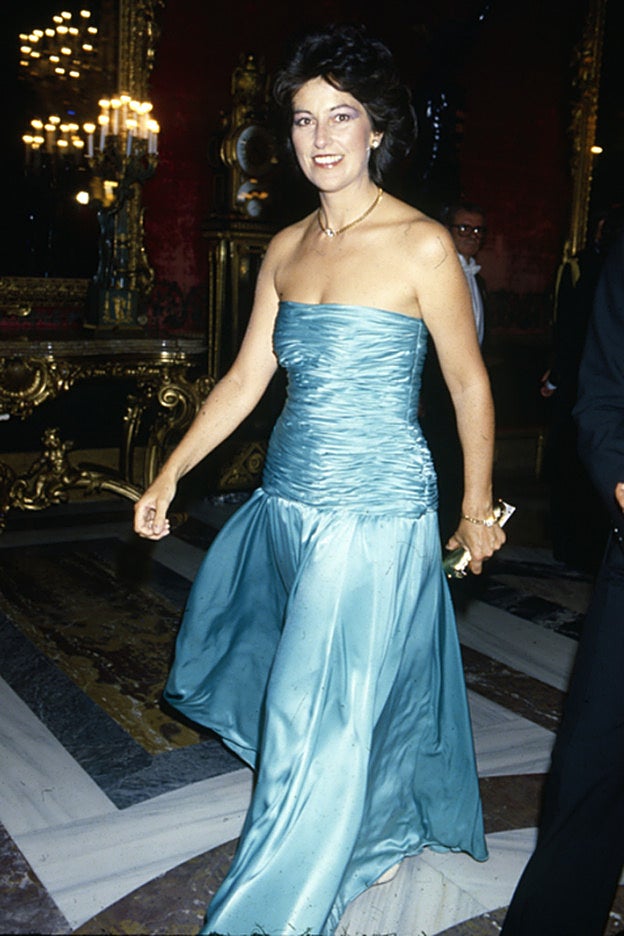 Carmen Romero, de gala en un acto oficial en 1985.