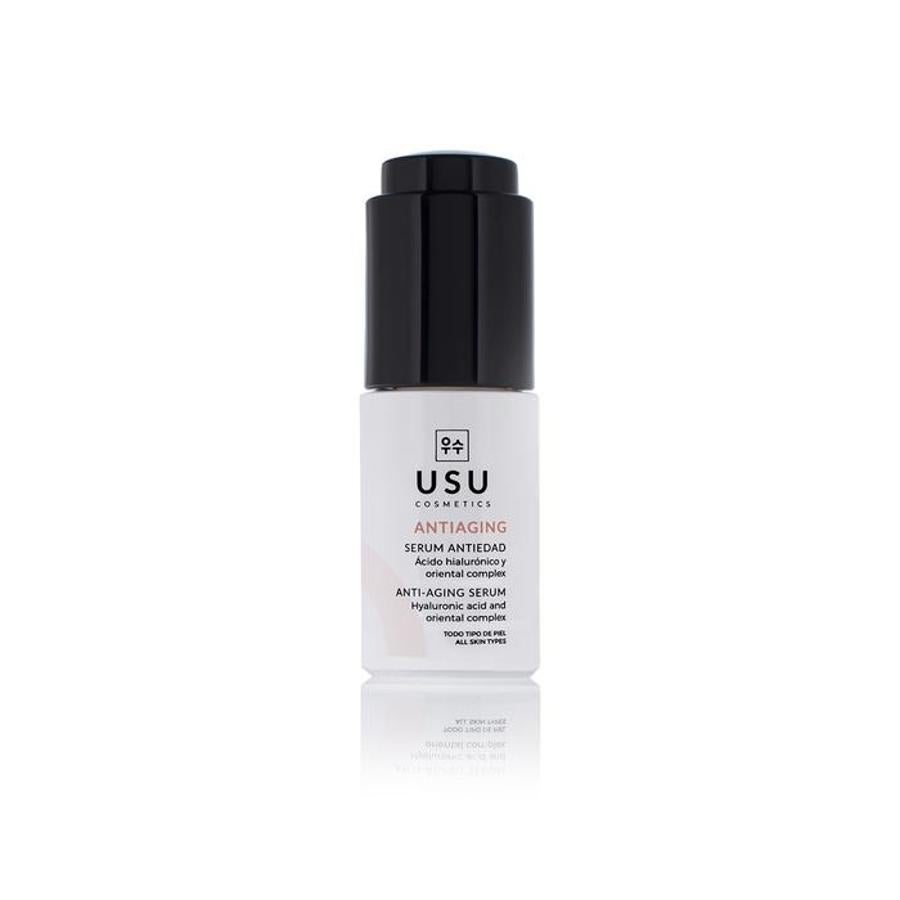 El sérum Antiaging de Usu Cosmetics hidrata la piel, estimula la producción de colágeno, aportando luminosidad y consiguiendo una piel jugosa y de tacto sedoso. Además, posee una textura muy ligera que facilita su rápida absorción (22,50 euros).