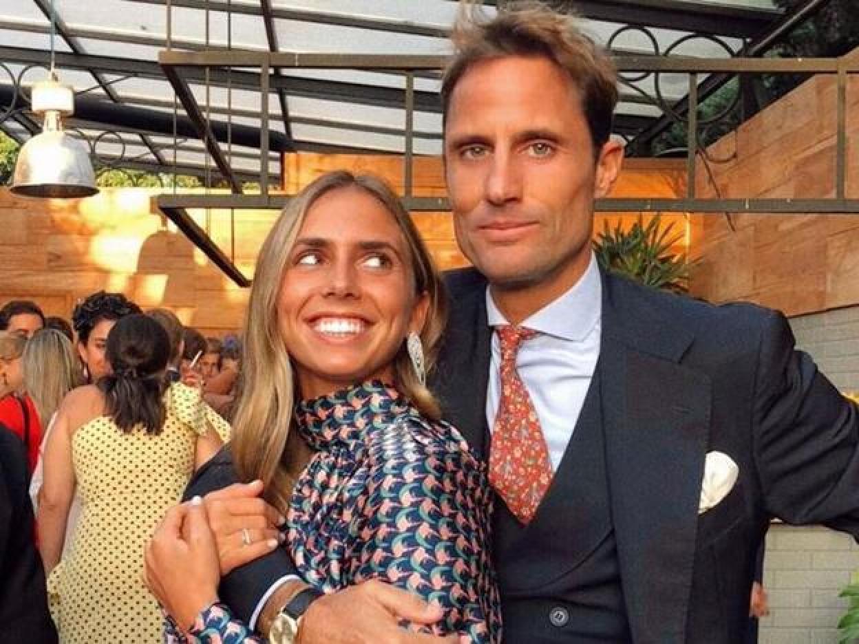 La influencer Lucía Bárcena y el aristócrata Marco Juncadella Hohenlohe contraerán matrimonio en Galicia el 24 de julio. Pincha en la foto para descubrir los vestidos de invitada más bonitos: un poco de inspiración nunca viene mal.