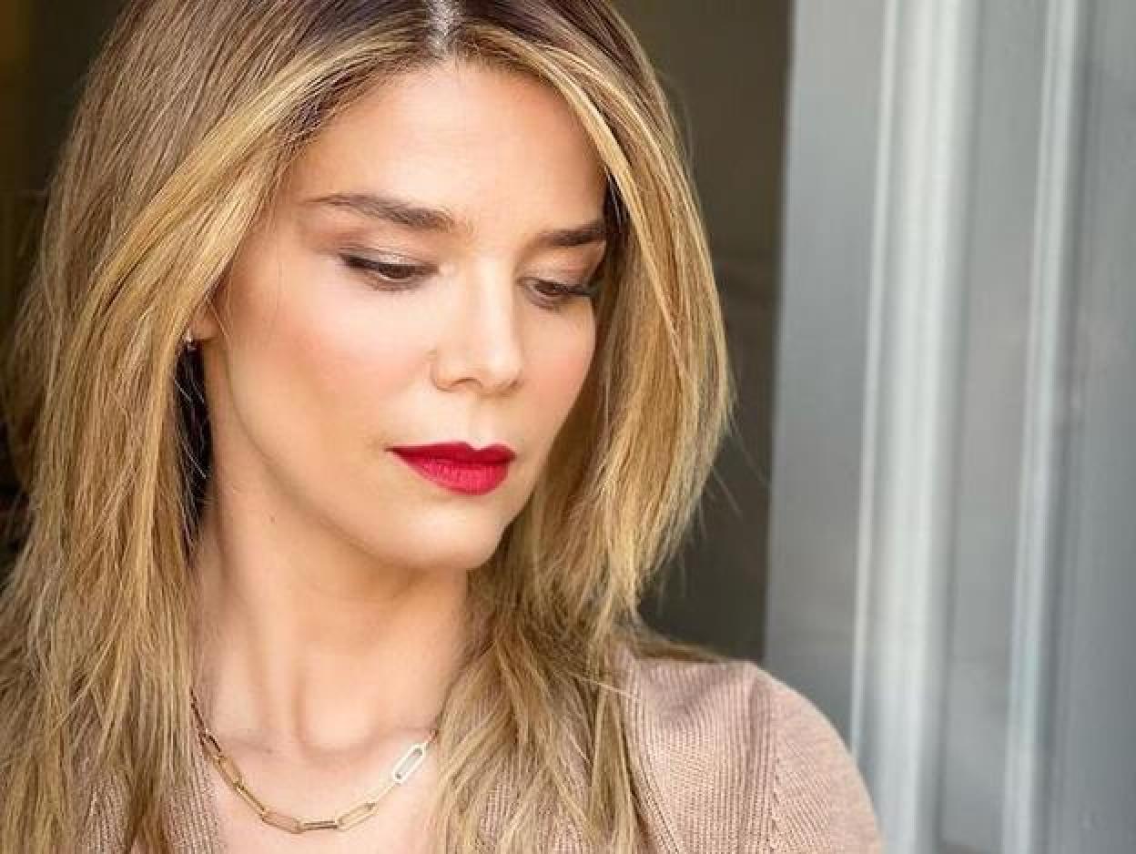 Pincha en la imagen para ver las compras de la semana: de las nuevas faldas de Mango que tienes que ver hoy a los bañadores de Zara y H&M que te solucionarán las primeras escapada playeras