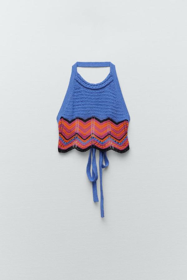 Top con escote halter en crochet multicolor de Zara (15,99 euros)