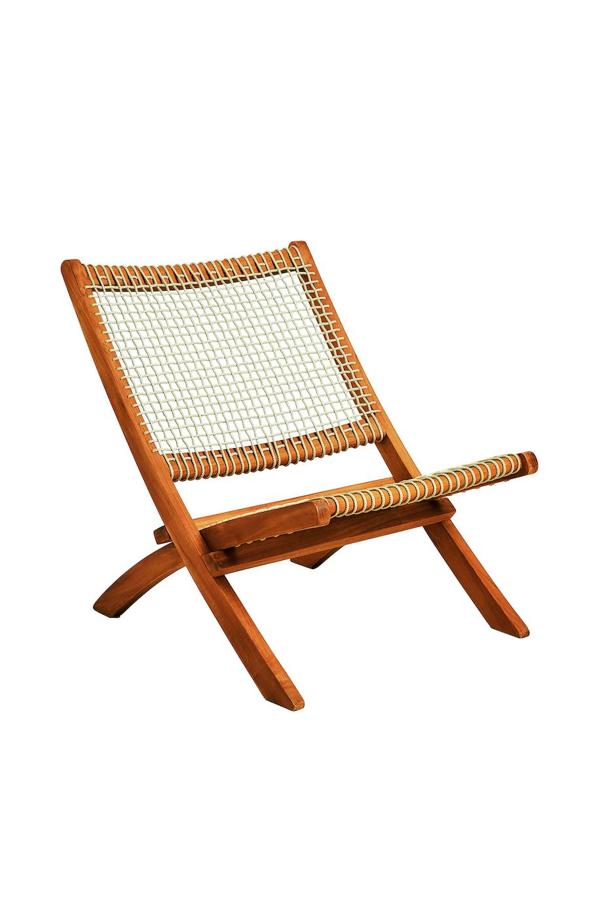 Butaca de madera y cuerda de Zara Home (199 €).