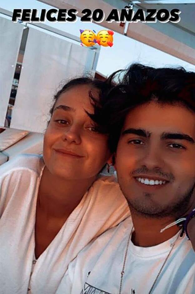 Imagen del cumpleaños de Jorge Bárcenas de Instagram en el que se ve a Victoria Federica.