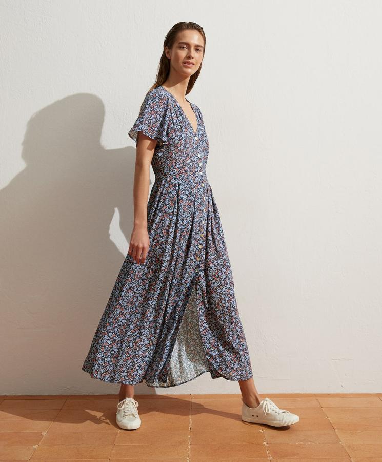 Vestido abotonado con estampado de flores de Oysho (35,99 euros)
