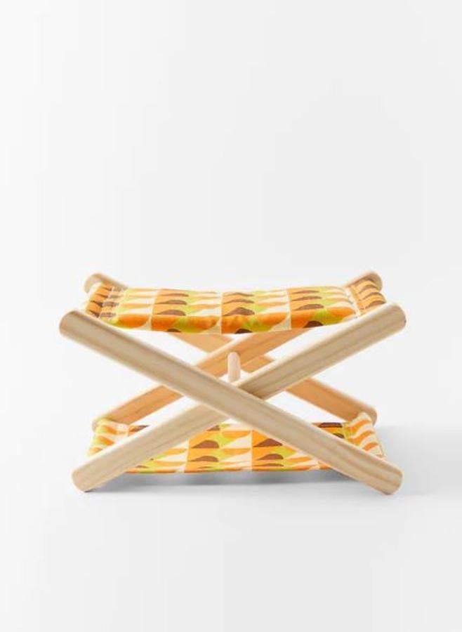 Reposacabezas de madera (12,95 euros).