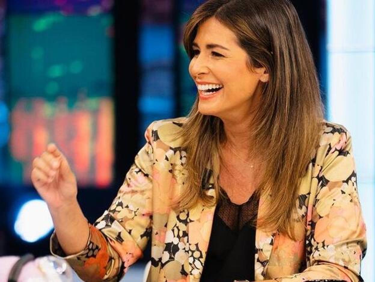 Pincha en la imagen para descubrir los mejores looks de Nuria Roca en Instagram.