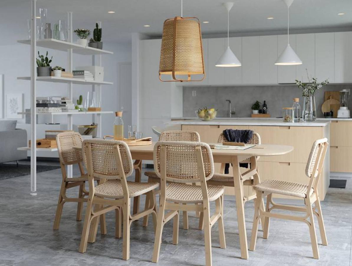 Las sillas de bambú e inspiración vintage VOXLOV (79 euros).