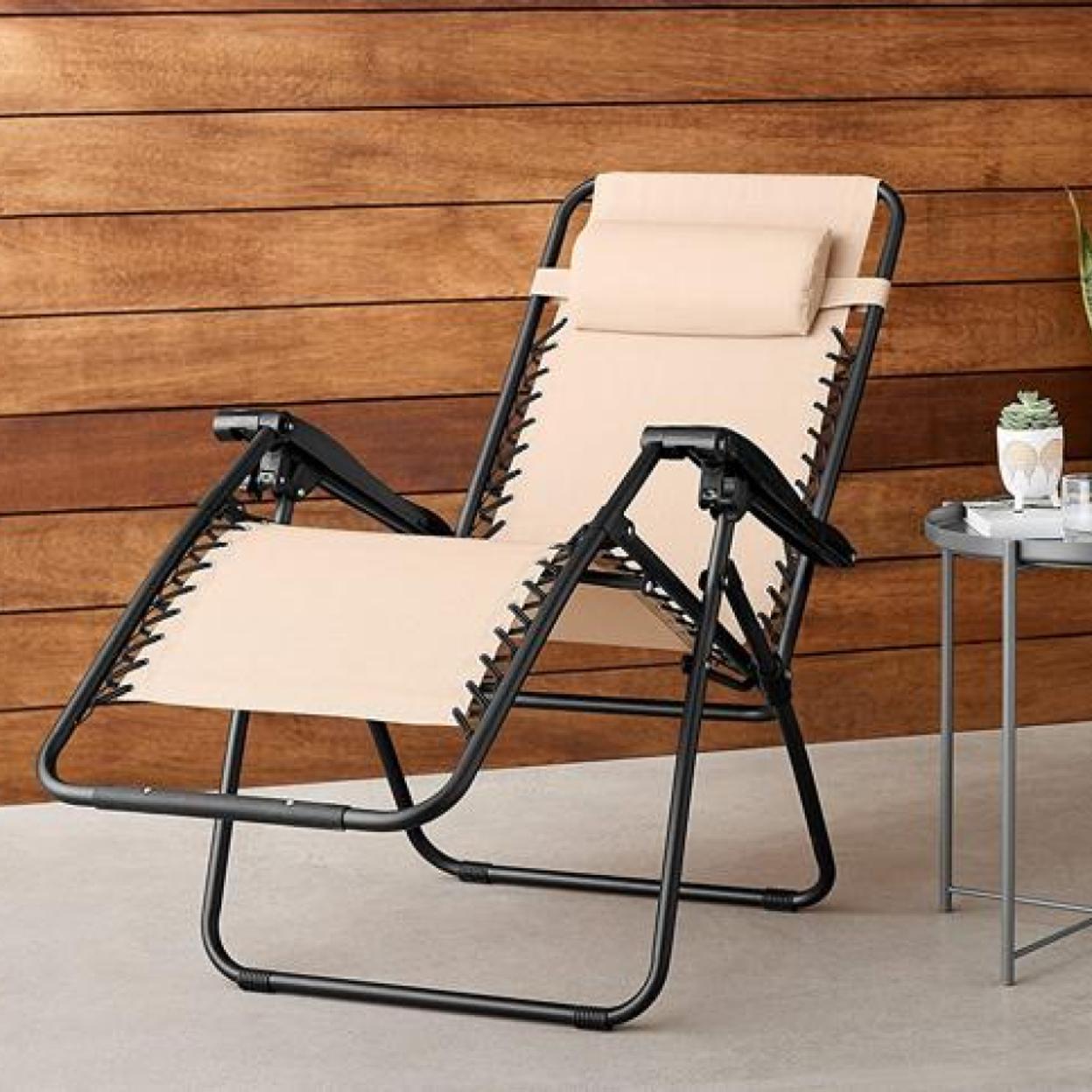 Pincha en la foto y descubre los aromas de verano que mejor huelen y decoran de Zara Home.