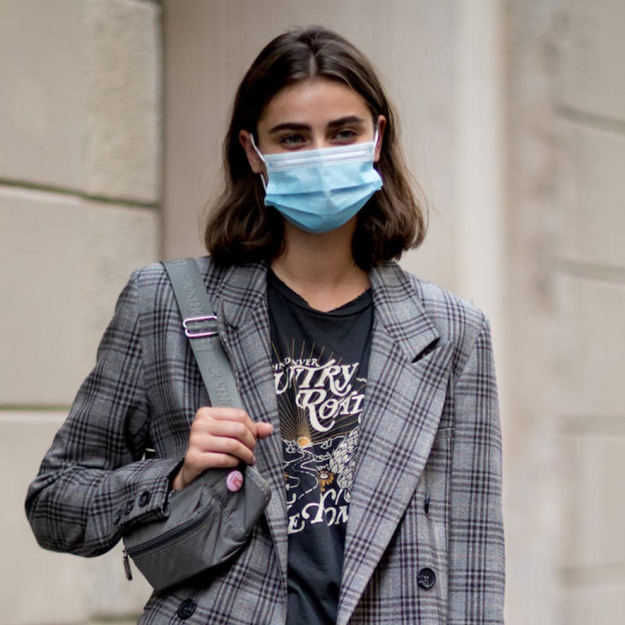 Pincha en la foto para ver los accesorios que convertirán tu look básico en uno sofisticado y original para arrasar en verano