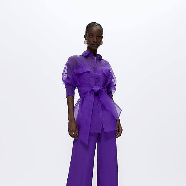 La camisa de Uterqüe cuesta 79 €