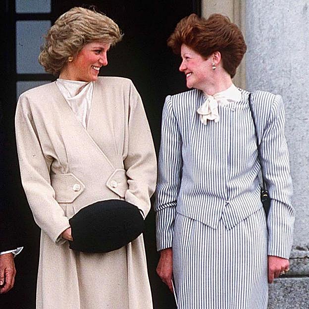 Diana de Gales y su hermana lady Sarah