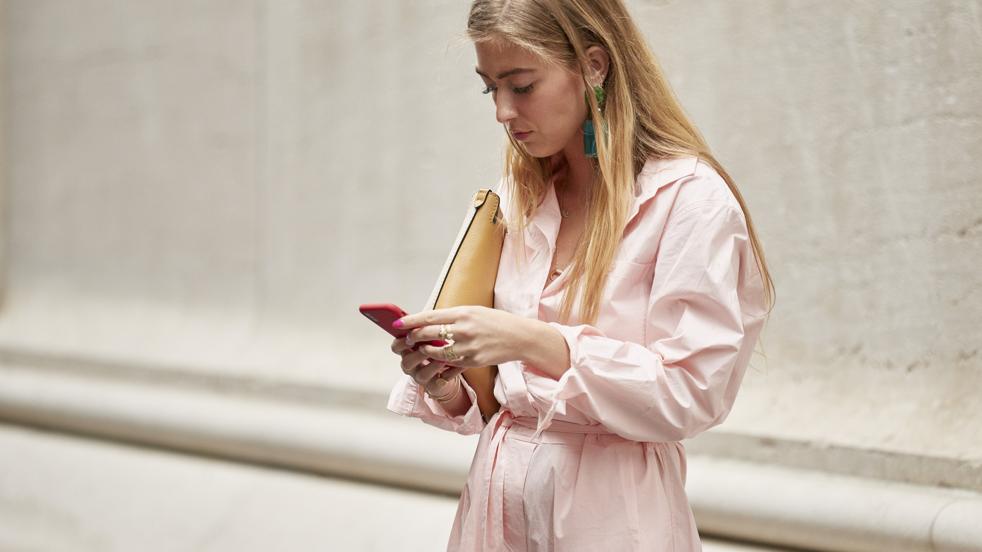 Hemos encontrado tantos chollos en las rebajas de Adolfo Domínguez que vas a querer compartir este artículo con tu mejor amiga.
